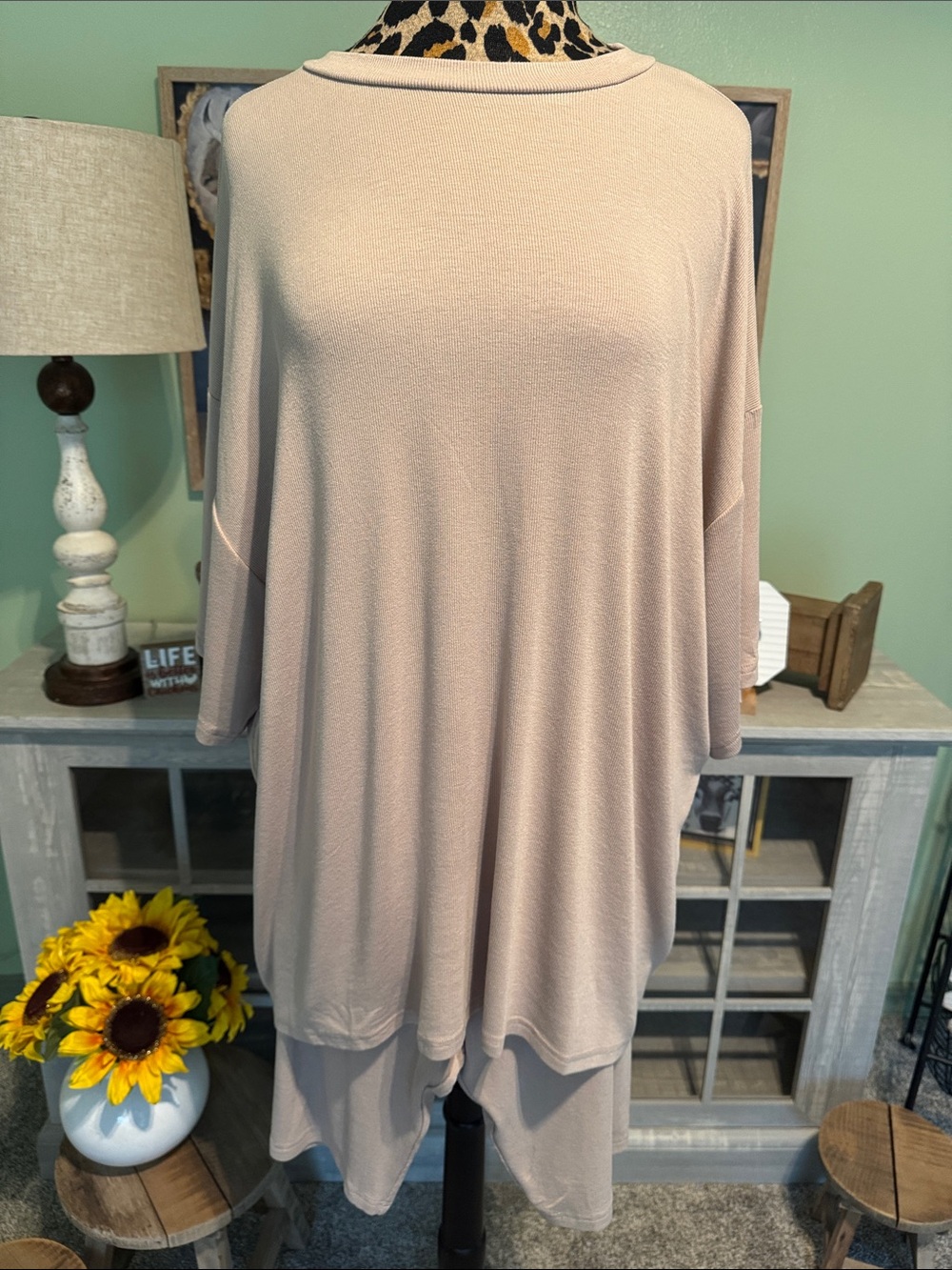 White Birch Womens Taupe Top/Short Set Stretchy Sz XL